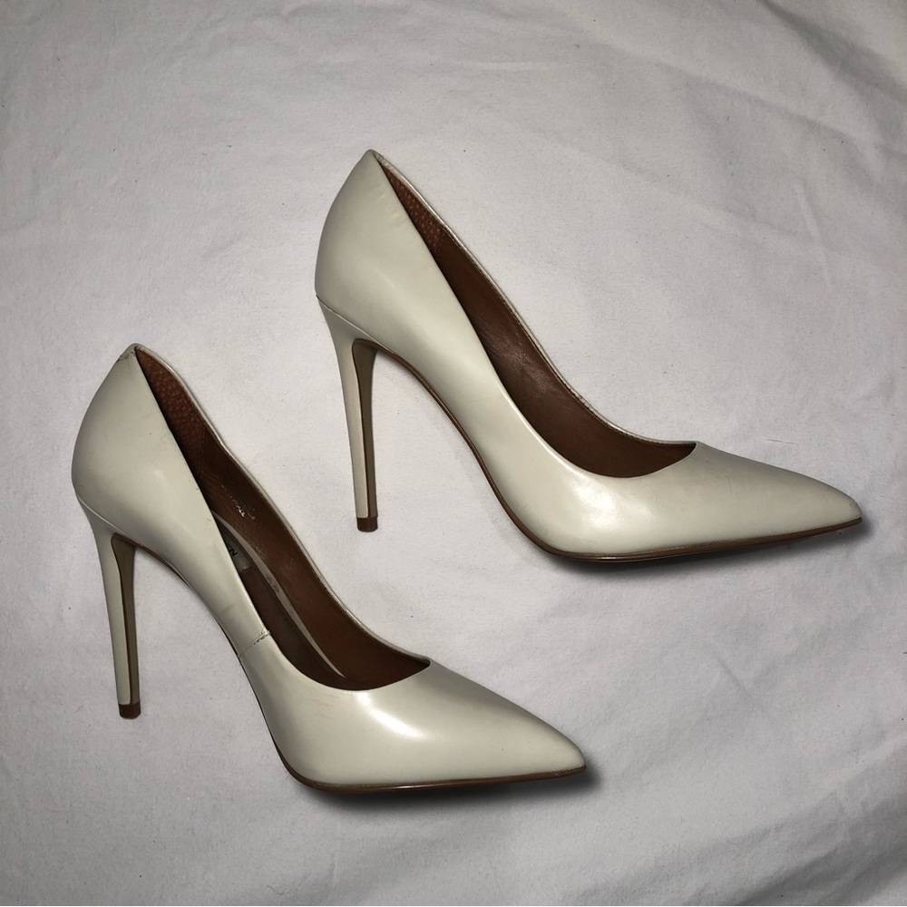 Steve Madden Ivory White Heels